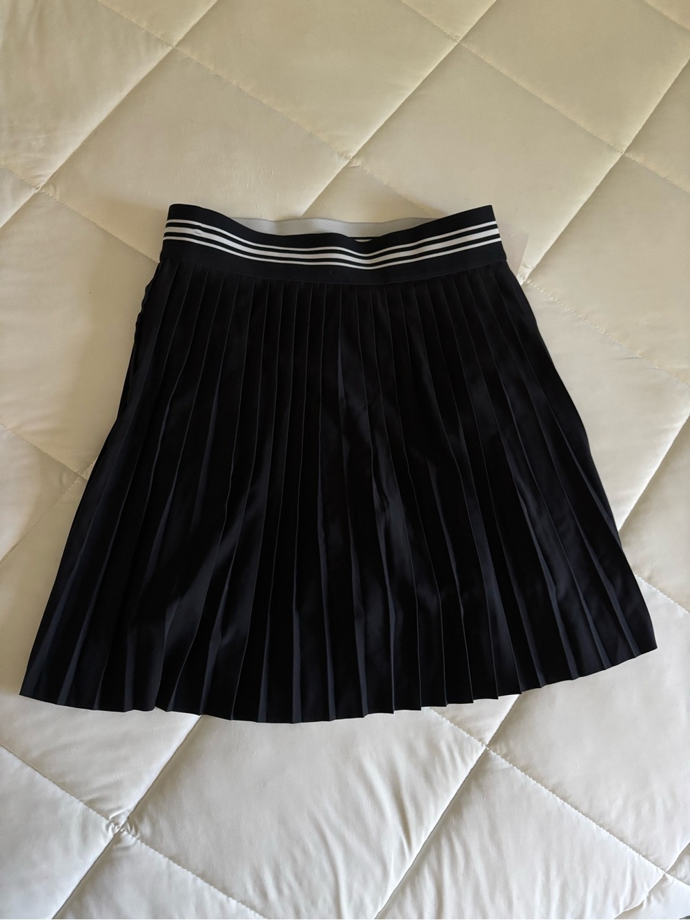 Lou & Grey Black Pleated Skirt with Striped Waistband
